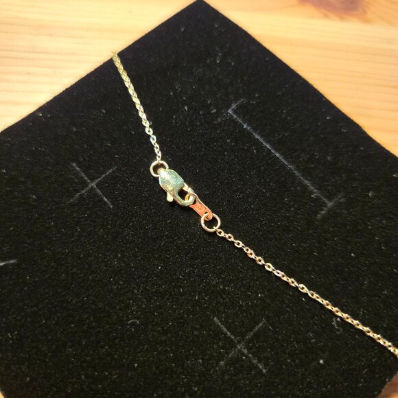 14K Solid Gold Virgin Mary Necklace - Miraculous Medal - Picture 4 of 4